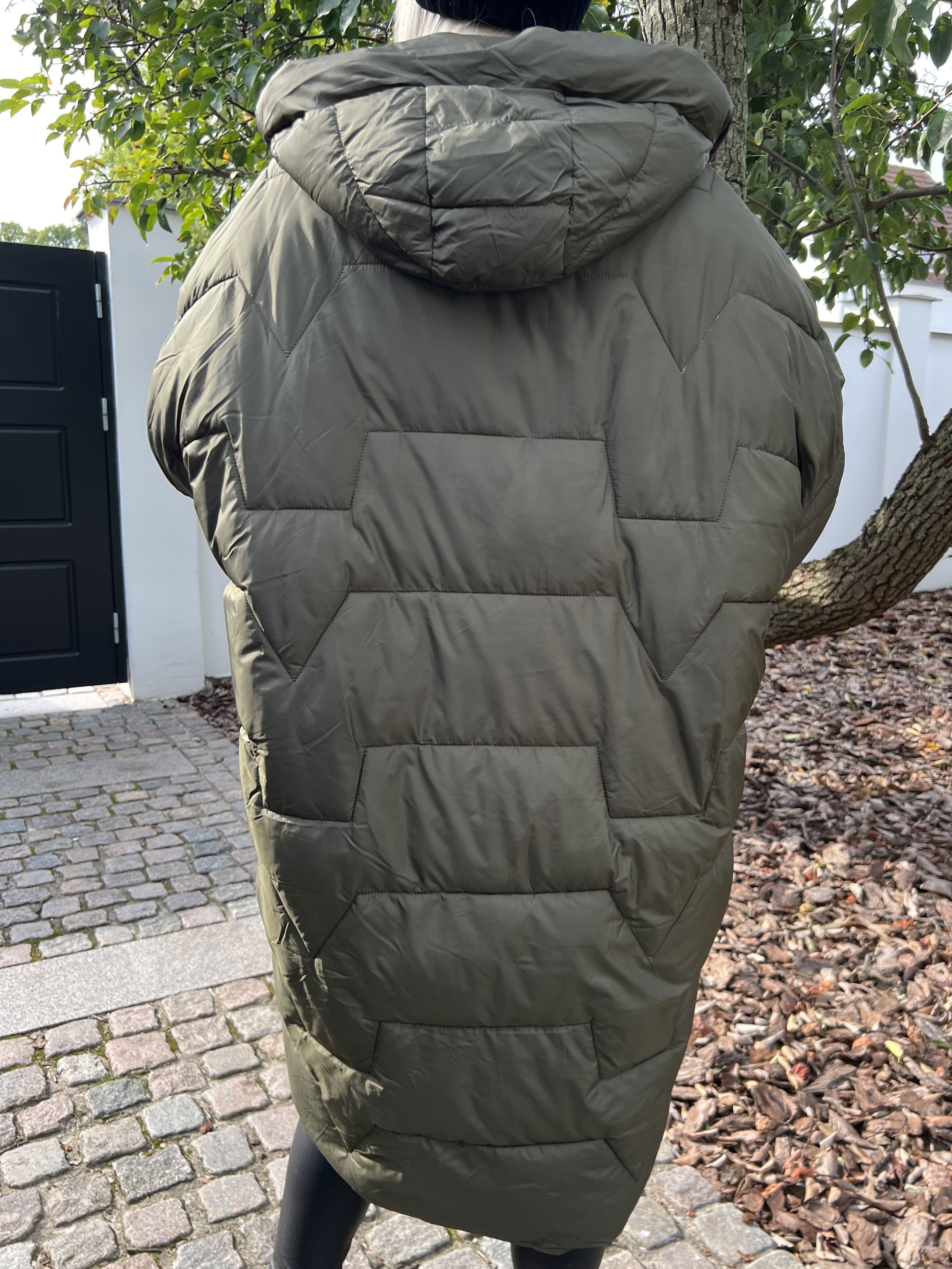 Gabriela - Dunjacka i oversized passform